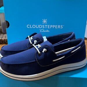 Clarks Cloudsteppers Navy and White Slip-On Boat Shoes Brand New
